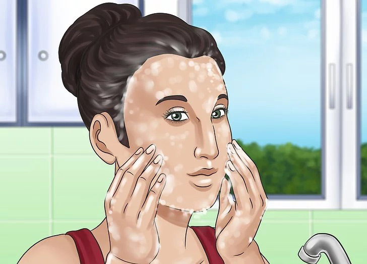 نحوه استفاده از تونر: مرحله اول شستن صورت