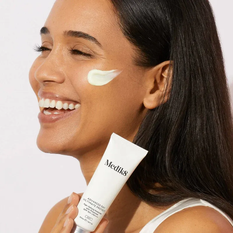 کرم ضد آفتاب Medik8 Advanced Day Ultimate Protect SPF 50+ PA++++