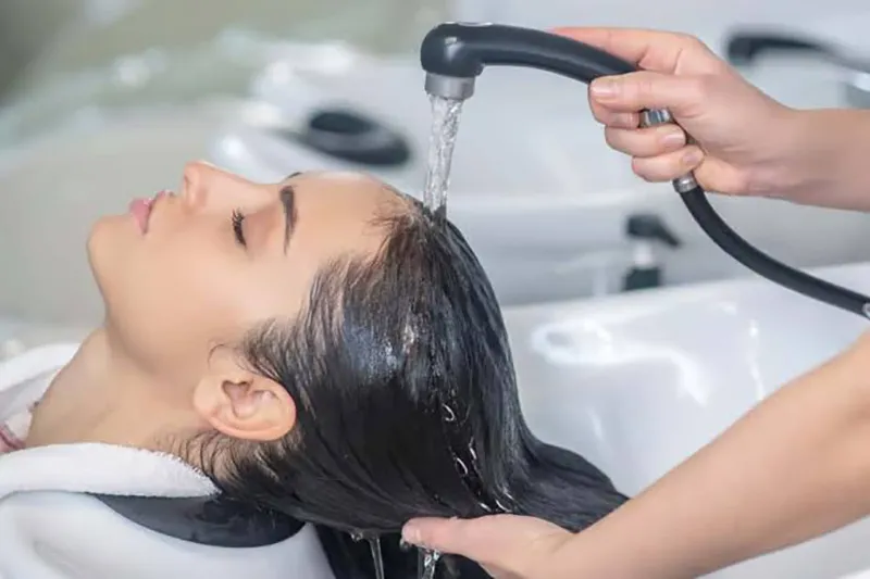 بررسی جامع انواع شامپو کافئین دار